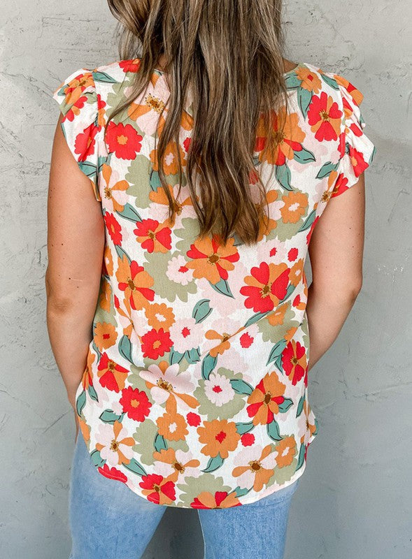 | '- Floral Ruffled Sleeveless Top