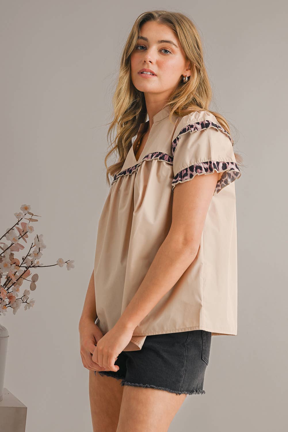 Leopard Ruffles Trim Ruffled Short Sleeve Blouse