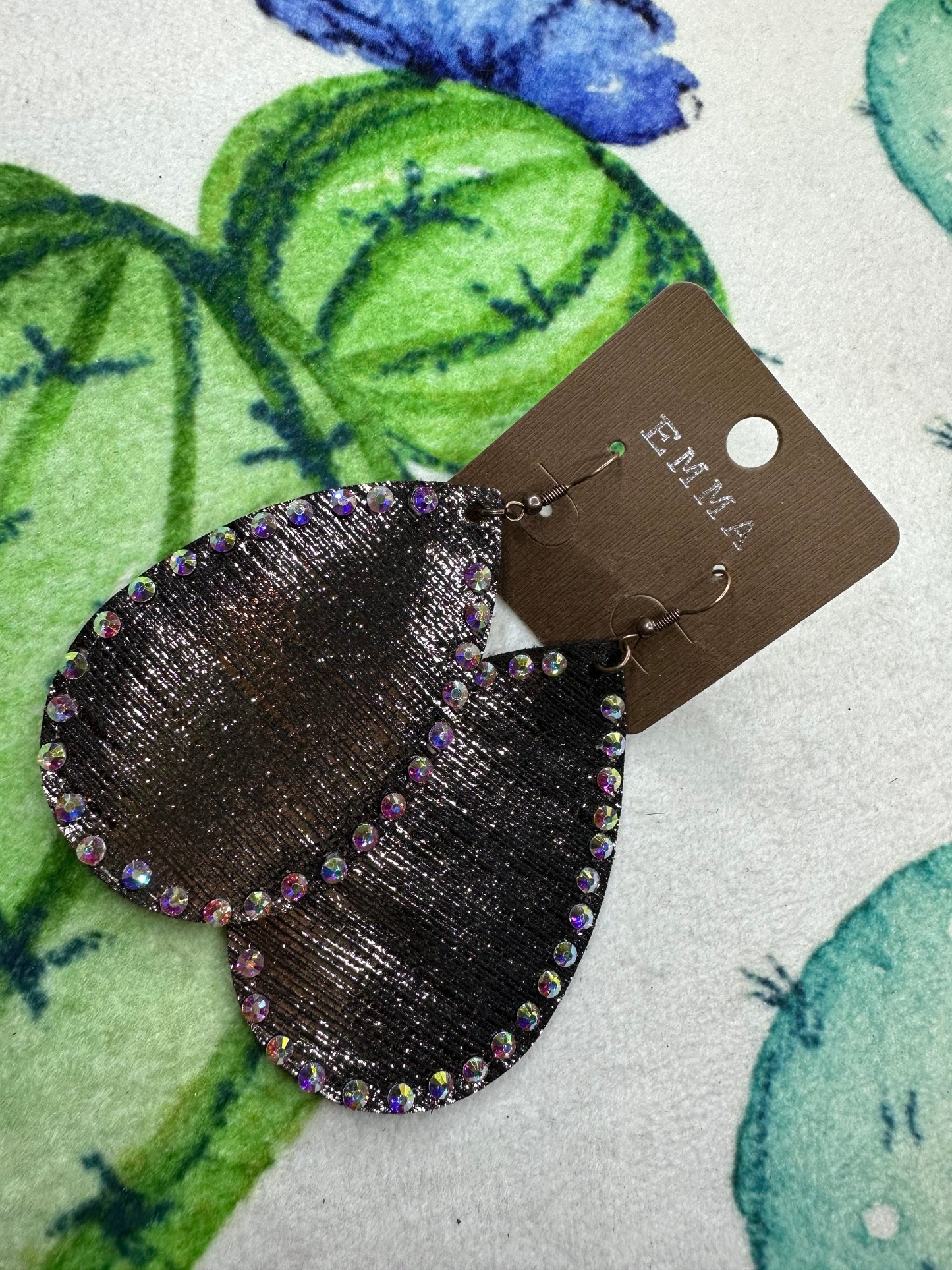 Ladies Night Out Earrings - UD