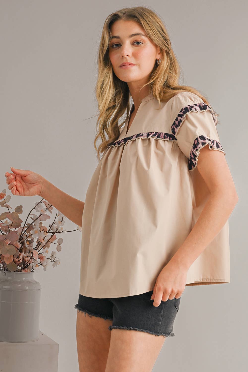 Leopard Ruffles Trim Ruffled Short Sleeve Blouse