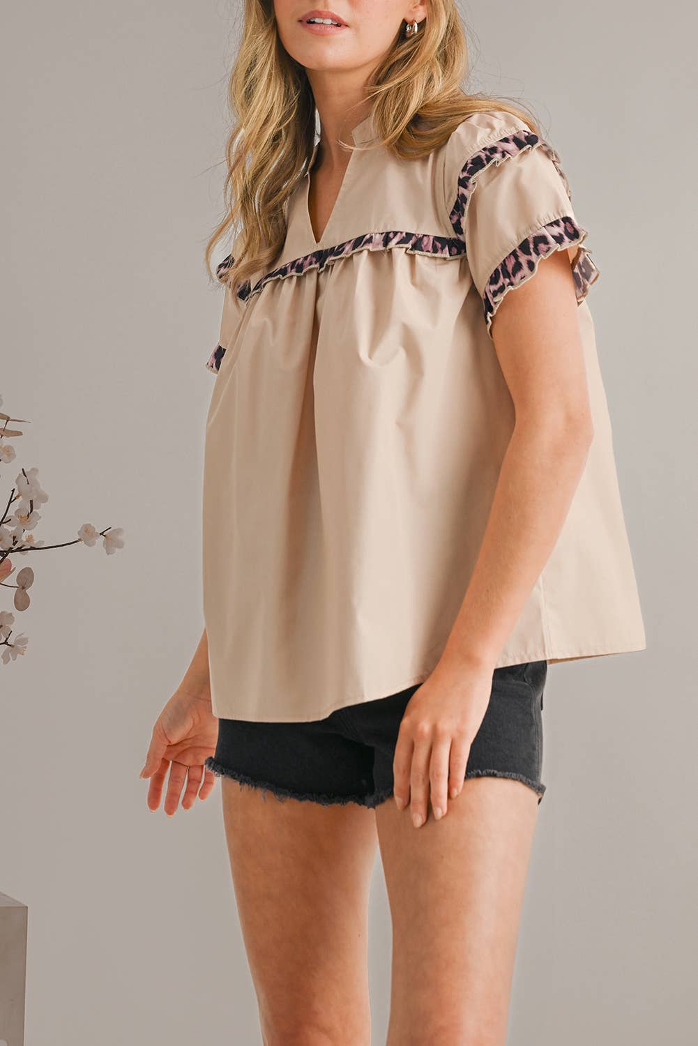 Leopard Ruffles Trim Ruffled Short Sleeve Blouse
