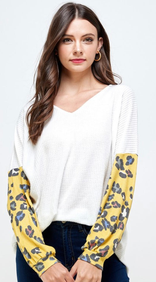 - Hanging Around Town Top (Yellow)